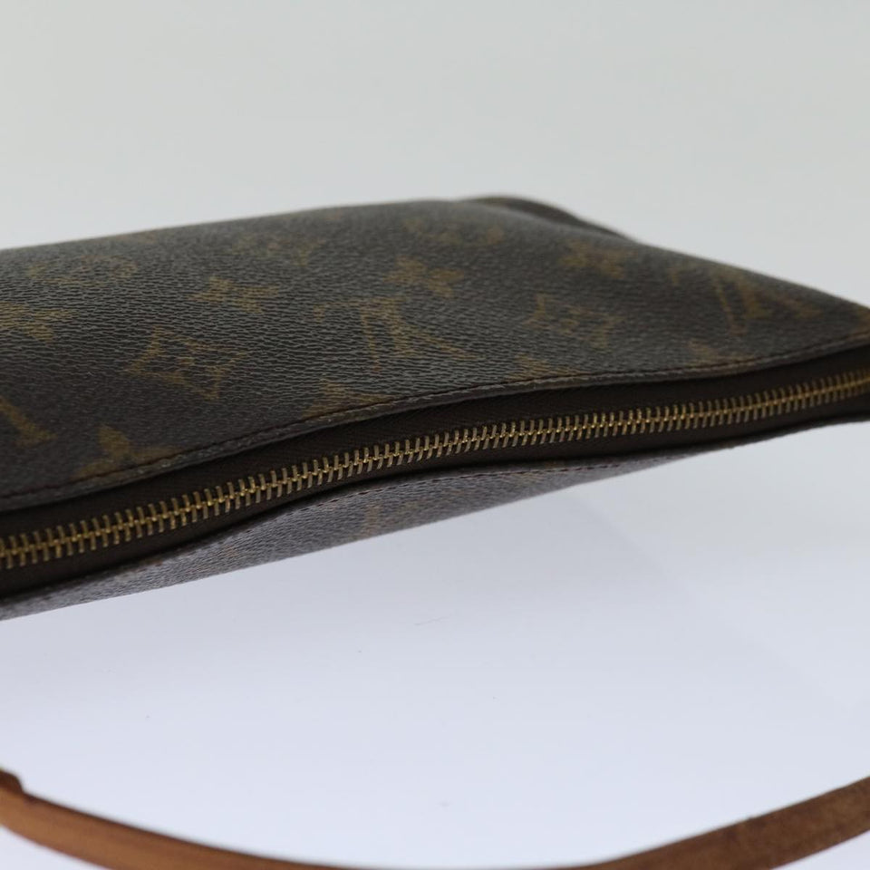 Louis Vuitton Pochette Accessoire  Canvas Clutch Bag