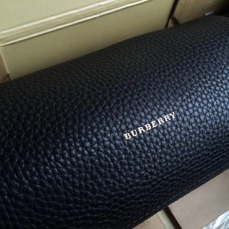 Burberry Bags - Bagsattire   449