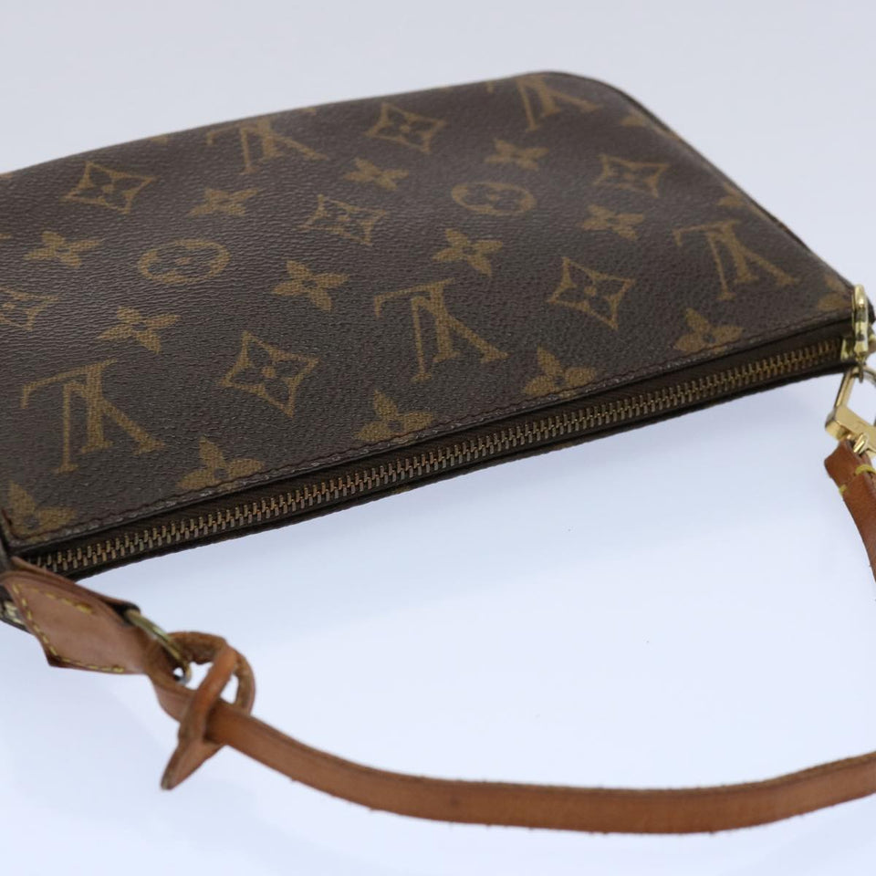 Louis Vuitton Pochette Accessoire  Canvas Clutch Bag