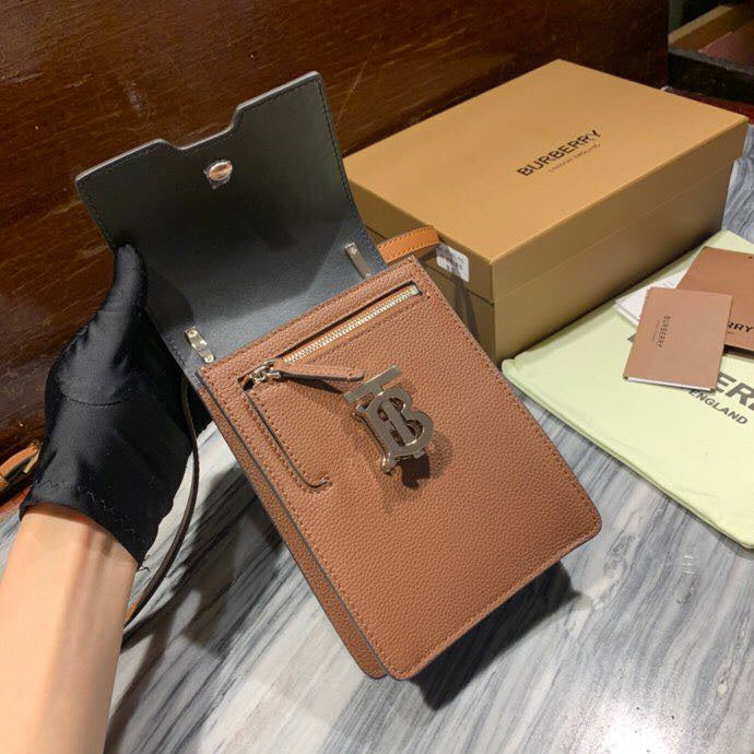 Burberry Bags - Bagsattire   198