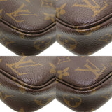 Louis Vuitton Pochette Accessoires  Canvas Clutch Bag