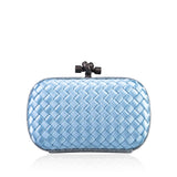 Knot Clutch