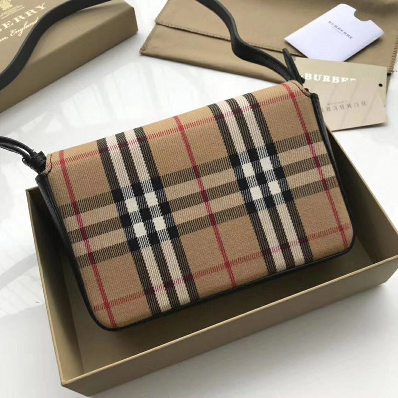 Burberry Bags - Bagsattire   445