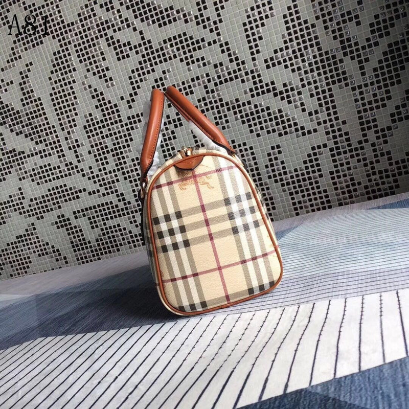 Burberry Bags - Bagsattire   126