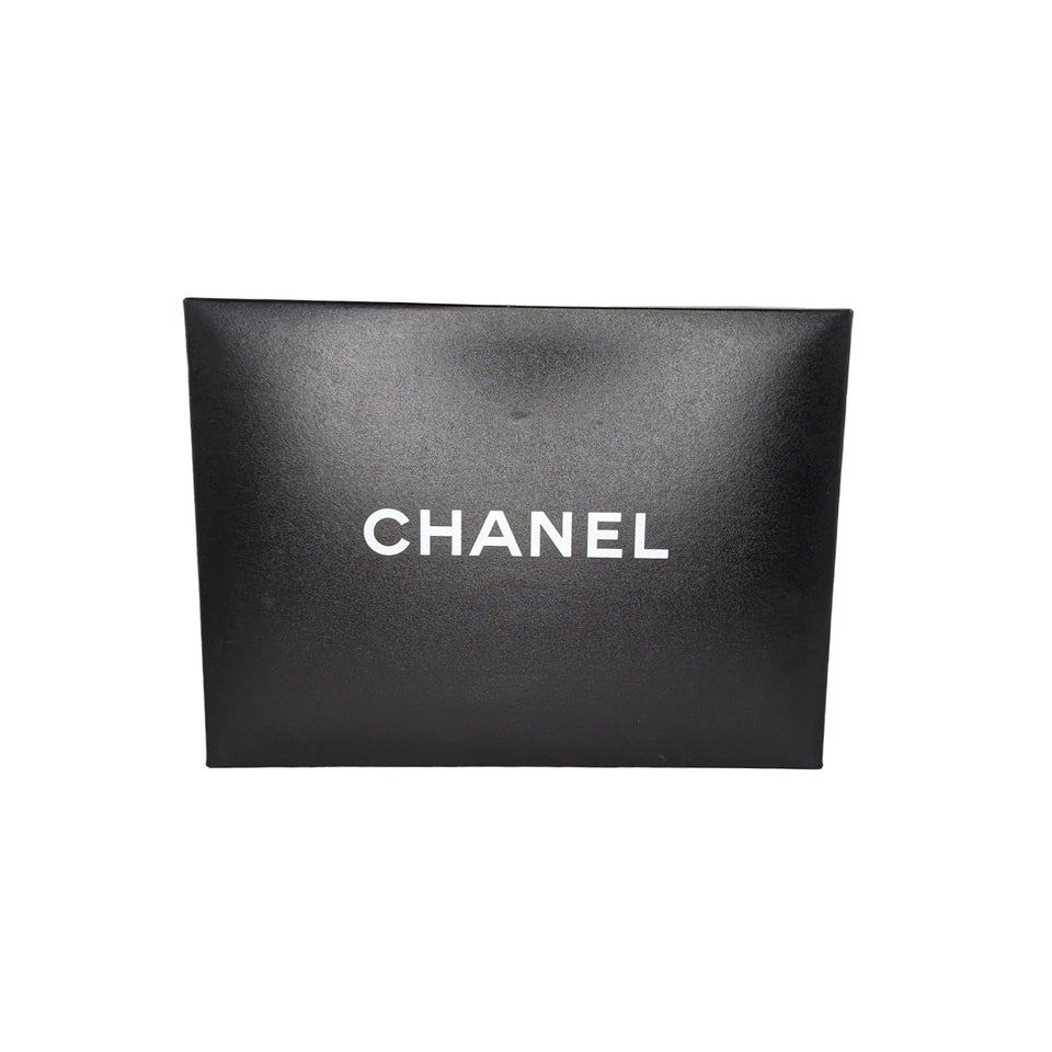 Chanel bags Vintage Classic Quilted Caviar Single White Jumbo Flap