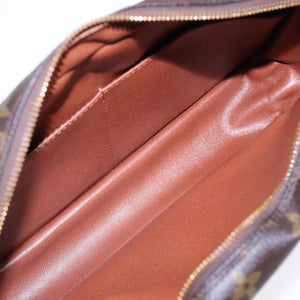 Louis Vuitton Compiegne 28  Canvas Clutch Bag