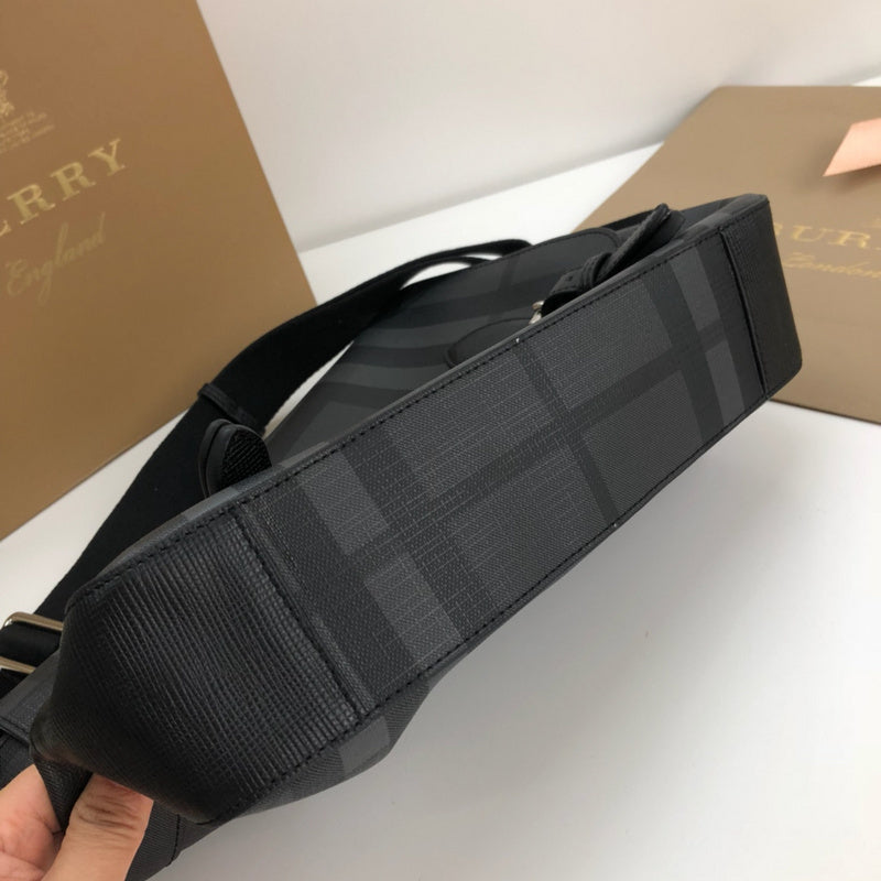 Burberry Bags - Bagsattire   528