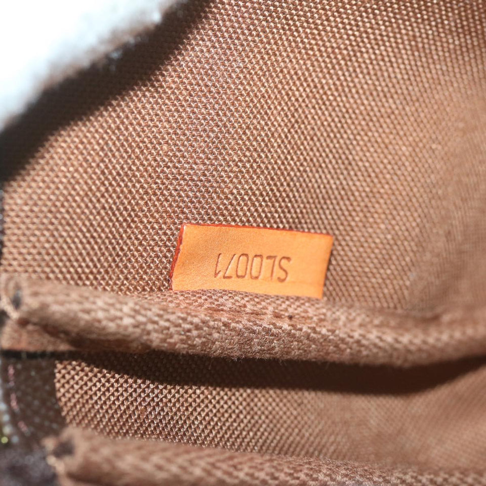 Louis Vuitton Pochette Accessoires  Canvas Clutch Bag