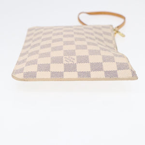Louis Vuitton Neverfull Mm  Canvas Clutch Bag