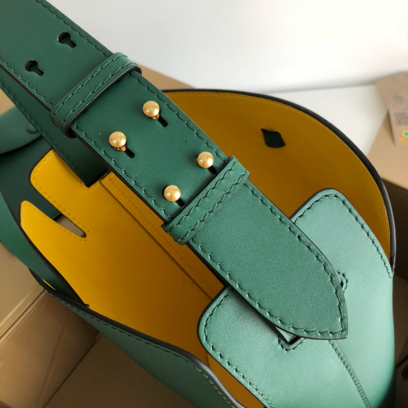 Burberry Bags - Bagsattire   322