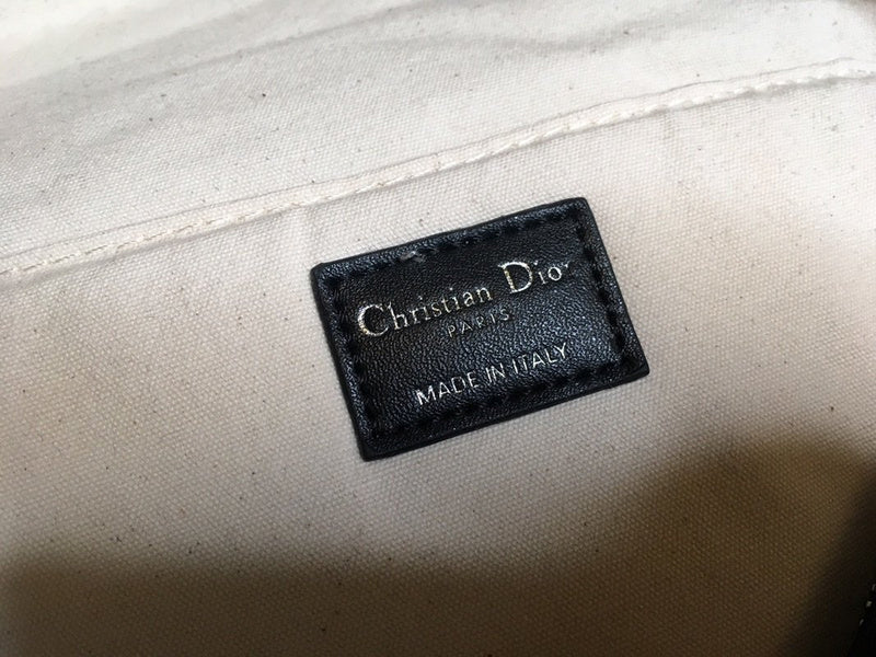 Christian Dior Bags Bags - The Tote   757