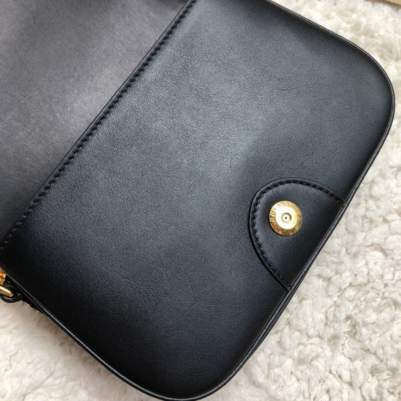 Burberry Bags - Bagsattire   620