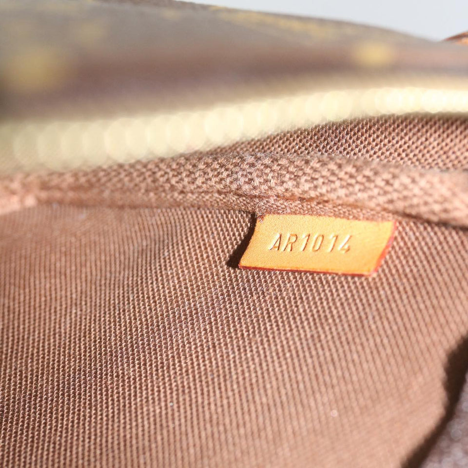 Louis Vuitton Pochette Accessoire  Canvas Clutch Bag
