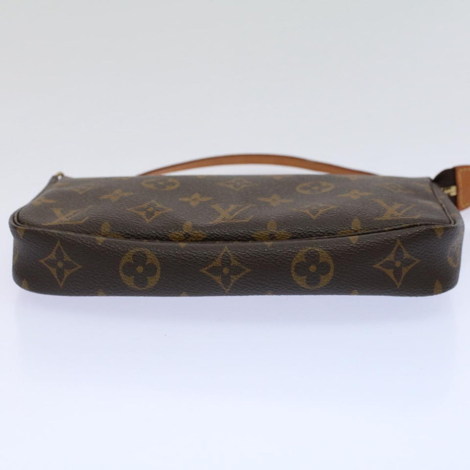 Louis Vuitton Pochette Accessoire  Canvas Clutch Bag