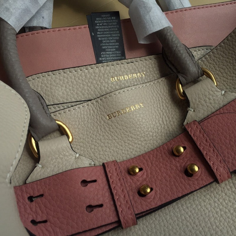 Burberry Bags - Bagsattire   441