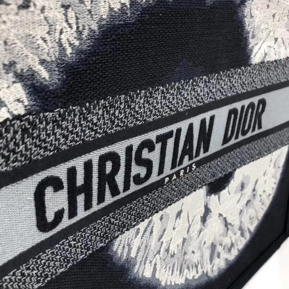 Christian Dior BOOK TOTE