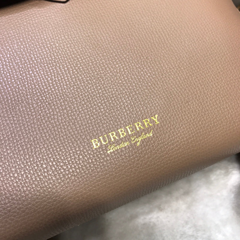 Burberry Bags - Bagsattire   253