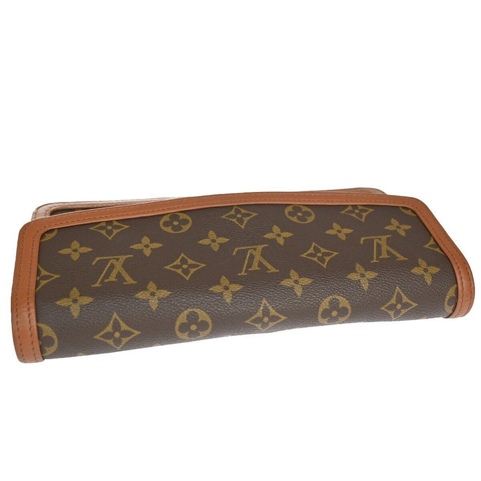 Louis Vuitton Pochette Dame  Canvas Clutch Bag