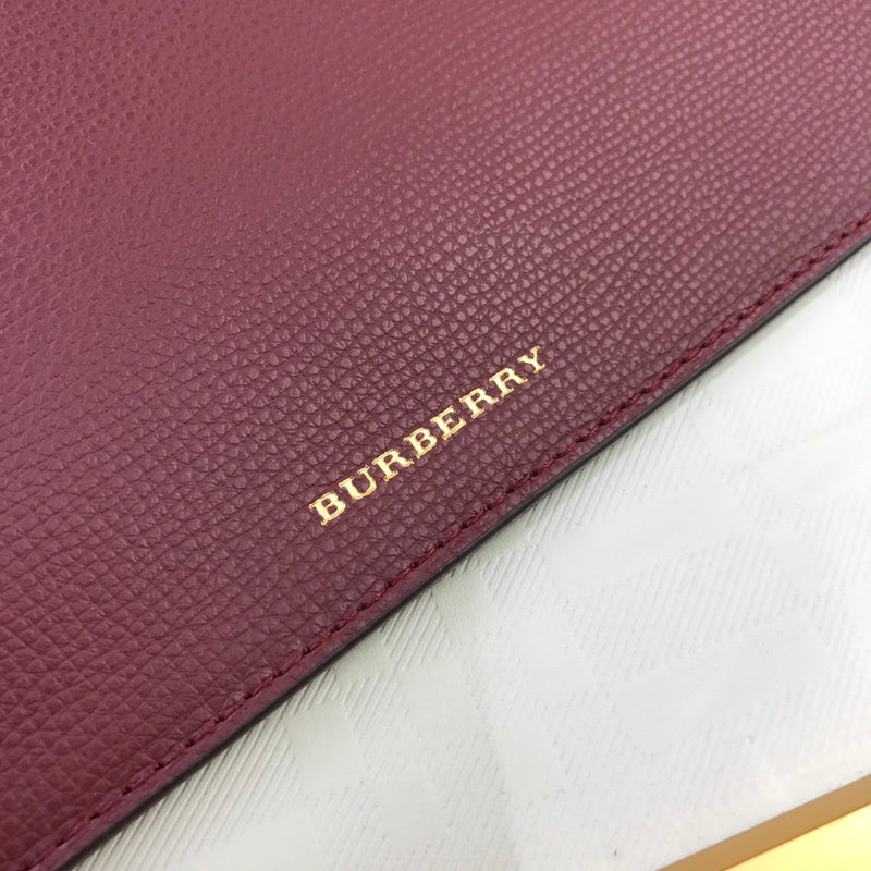 Burberry Bags - Bagsattire   236