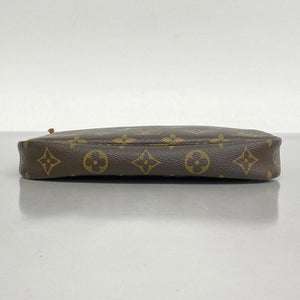 Louis Vuitton Pochette Accessoires  Canvas Clutch Bag