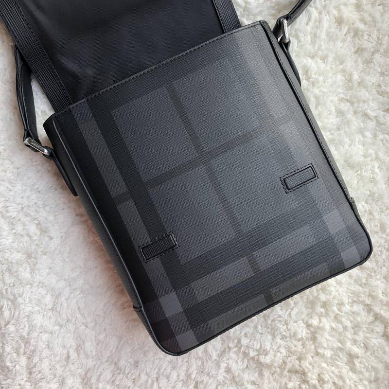 Burberry Bags - Bagsattire   386