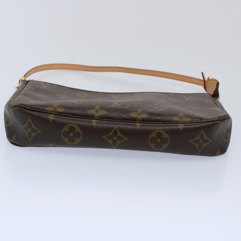 Louis Vuitton Pochette Accessoire  Canvas Clutch Bag
