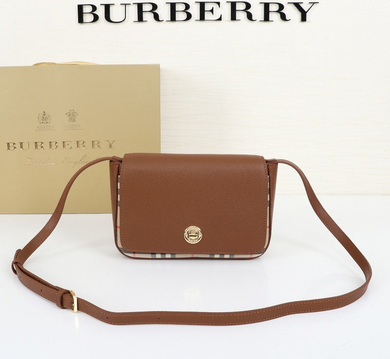 Burberry Bags - Bagsattire   153