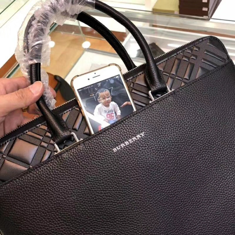 Burberry Bags - Bagsattire   479