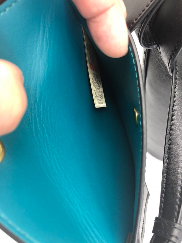 Burberry Bags - Bagsattire   338