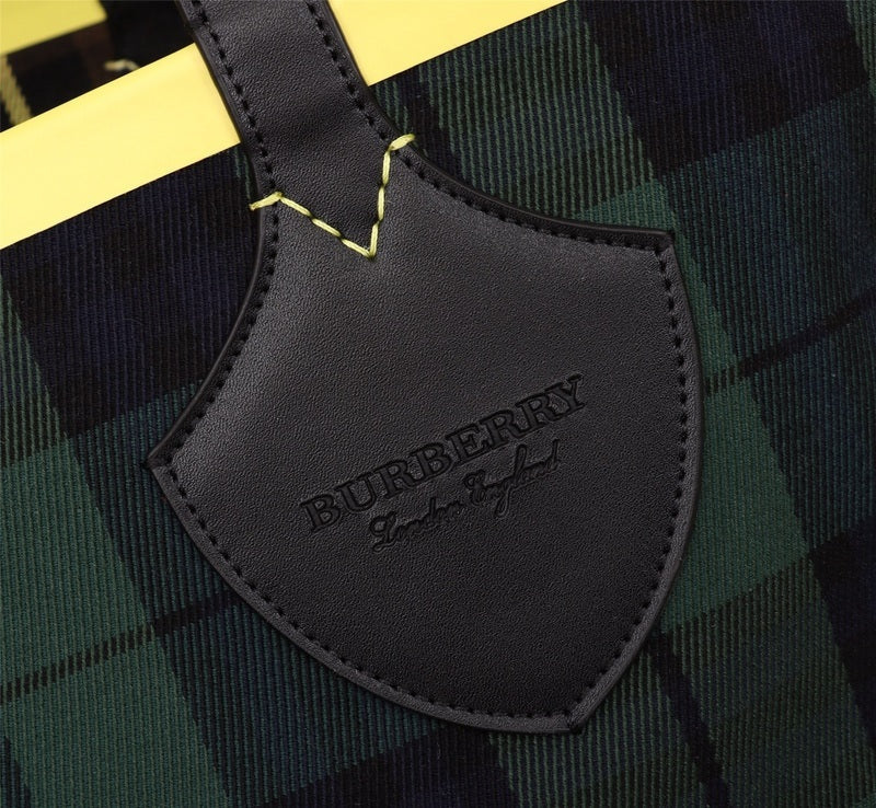 Burberry Bags - Bagsattire   357