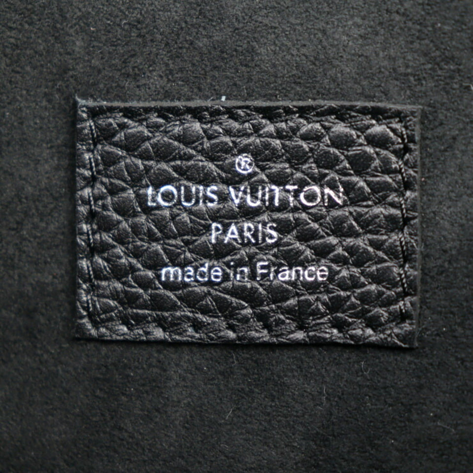 Louis Vuitton Pochette  Leather Clutch Bag