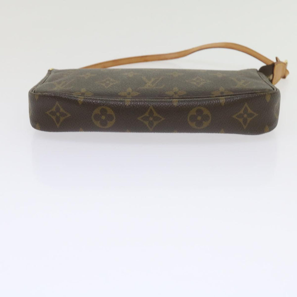 Louis Vuitton Pochette Accessoire  Canvas Clutch Bag