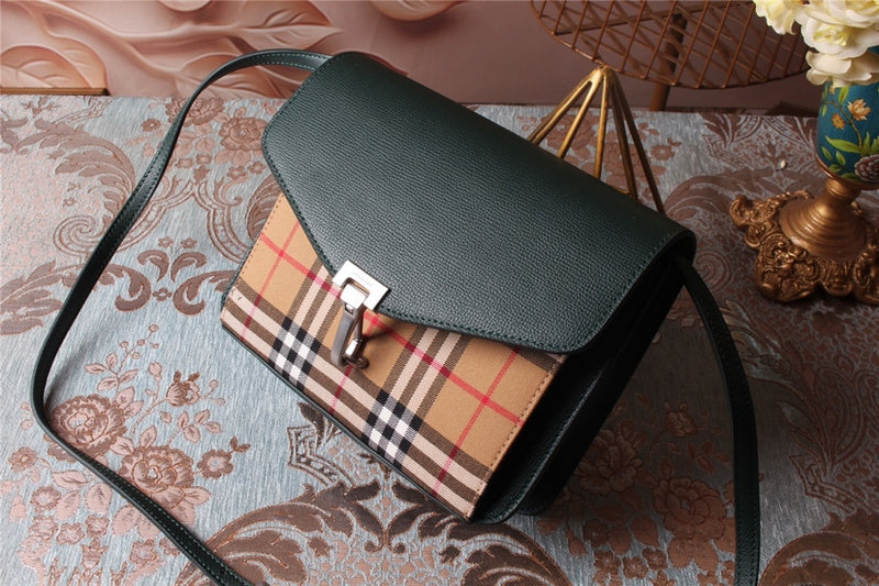 Burberry Bags - BG Bags - 1071