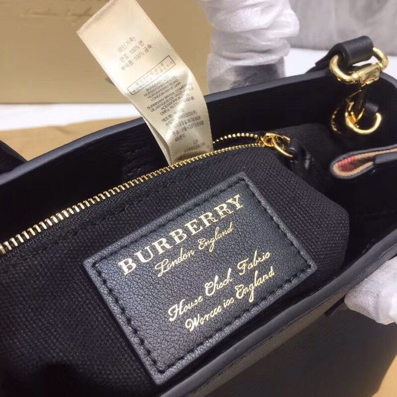 Burberry Bags - Bagsattire   516