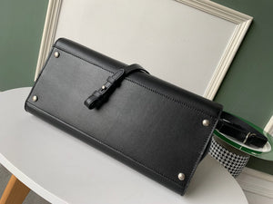 Burberry Bags - Bagsattire   700