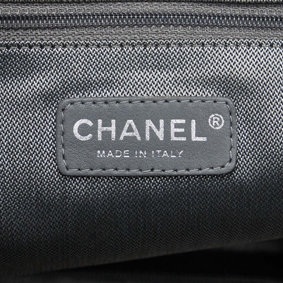 CHANEL CC Mademoiselle Ligne Tote Tote Bag