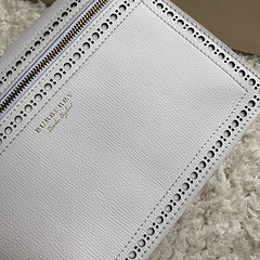 Burberry Bags - Bagsattire   418