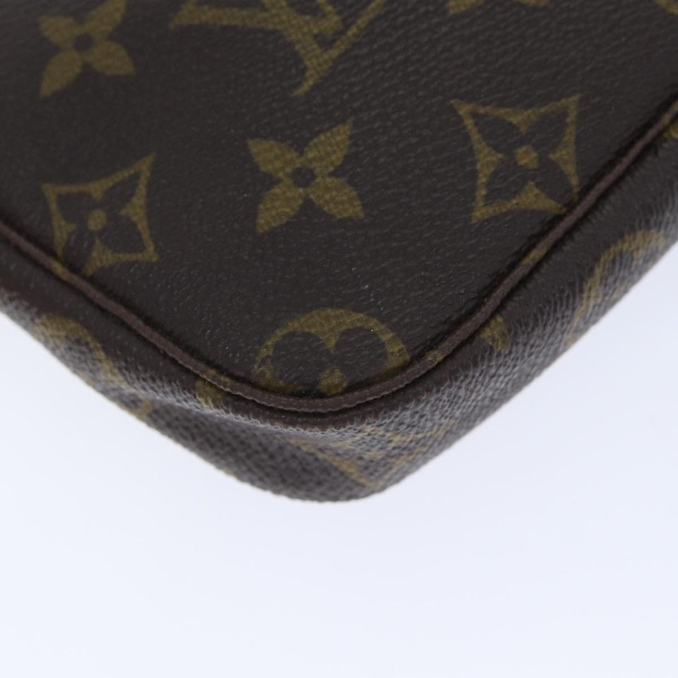 Louis Vuitton Pochette Accessoire  Canvas Clutch Bag