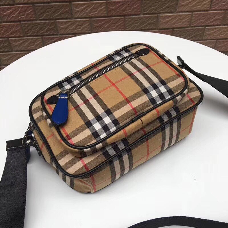 Burberry Bags - Bagsattire   512