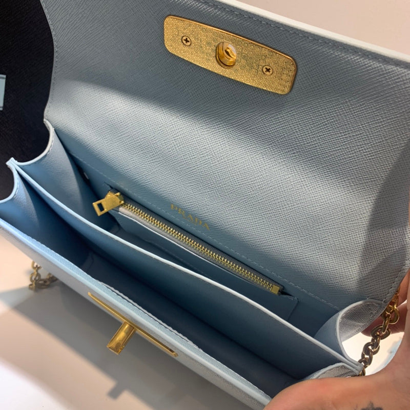 Barnes-Bags - Prada Bags - 843