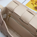 Burberry Bags - Bagsattire   171