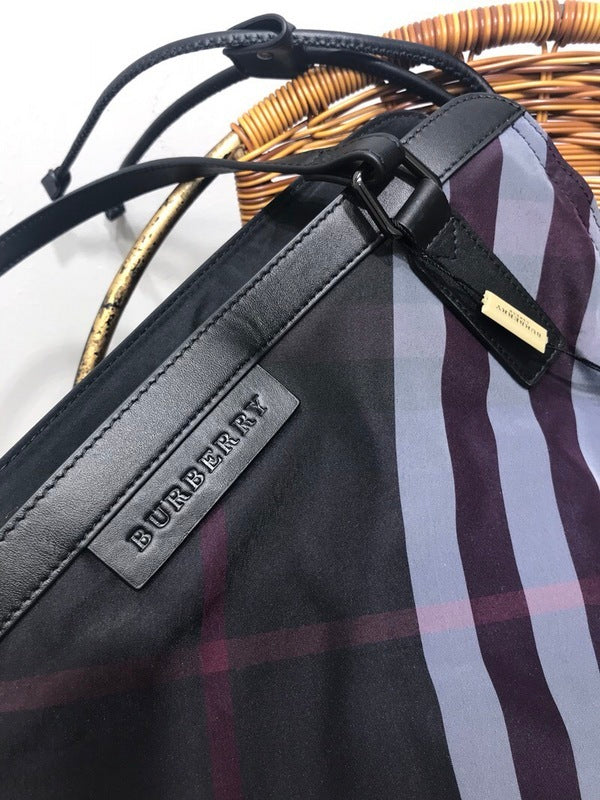 Burberry Bags - Bagsattire   361