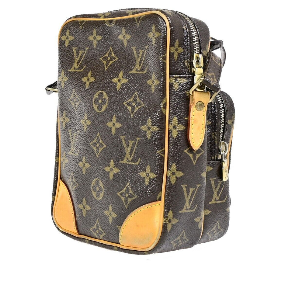 Louis Vuitton Amazon  Canvas Clutch Bag