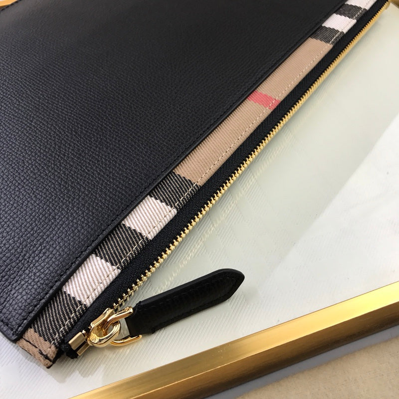 Burberry Bags - Bagsattire   225