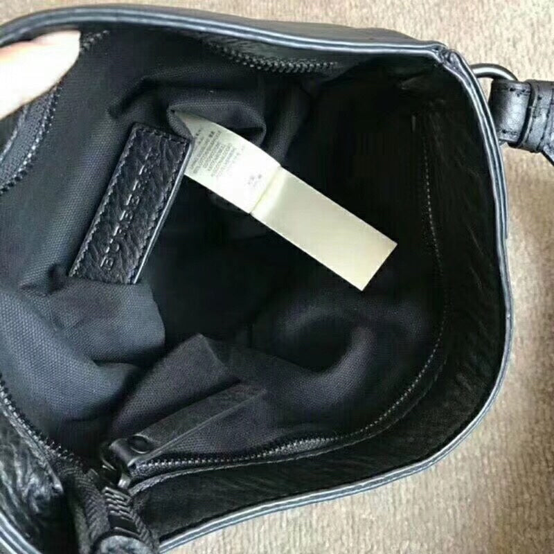 Burberry Bags - Bagsattire   544