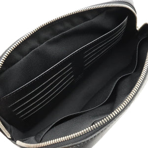 Louis Vuitton Taiga  Leather Clutch Bag