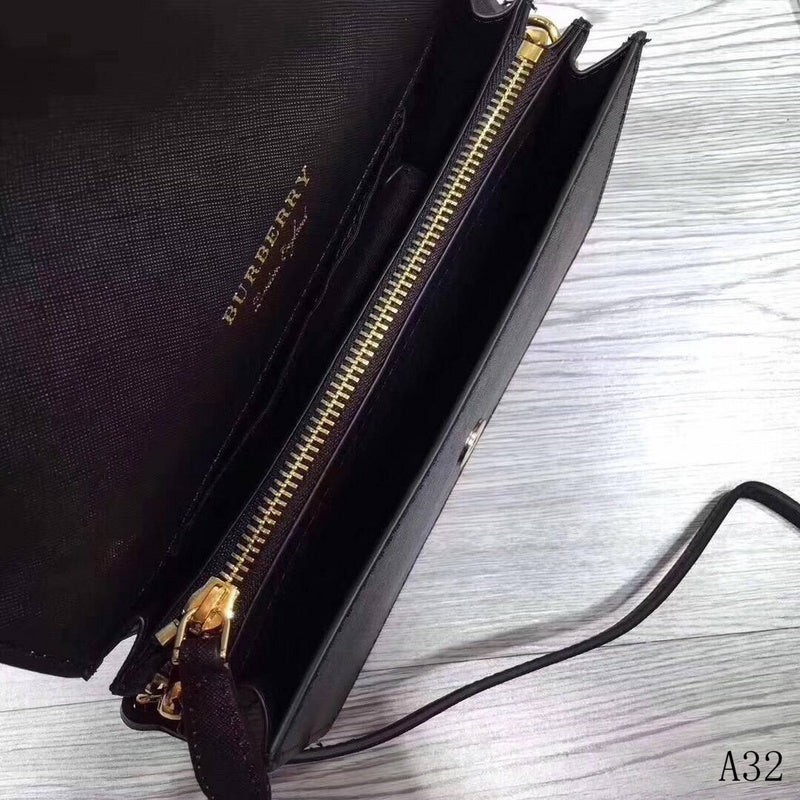 Burberry Bags - Bagsattire   039