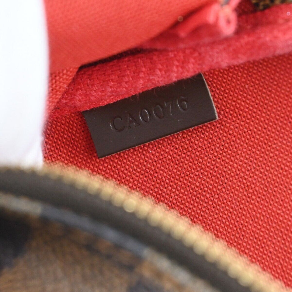 Louis Vuitton Pochette Accessoires  Canvas Clutch Bag