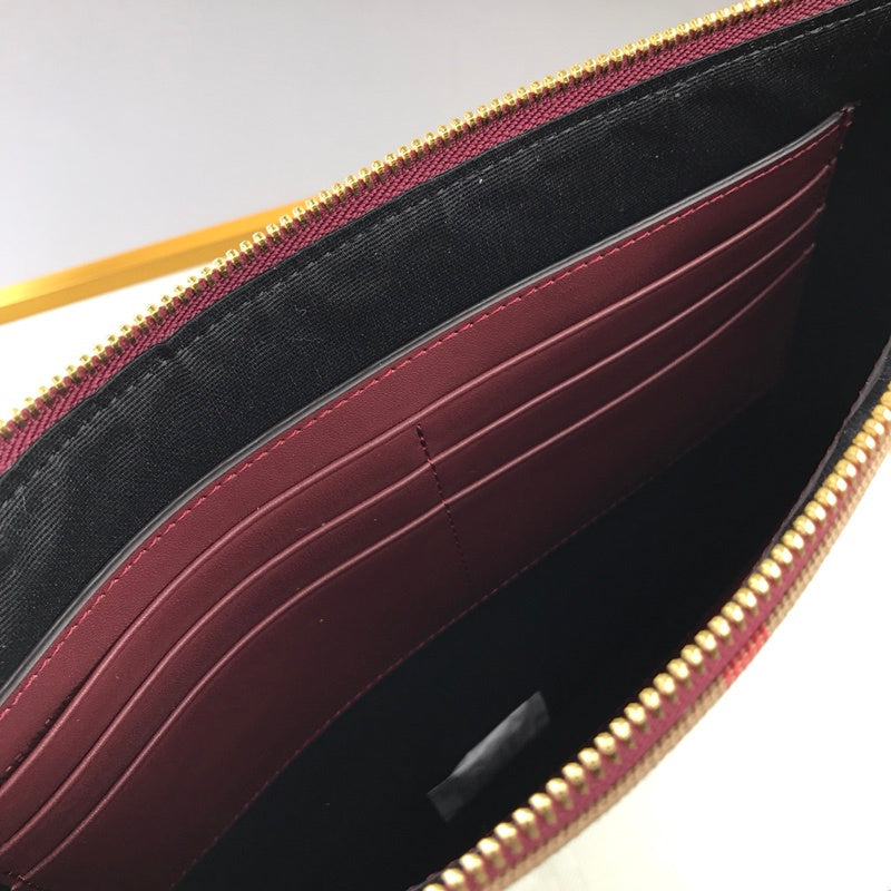 Burberry Bags - Bagsattire   236