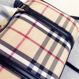 Burberry Bags - Bagsattire   280